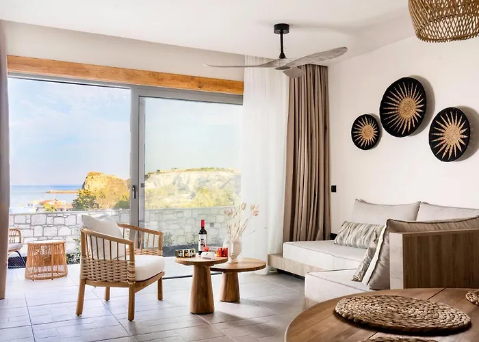 Lithos Luxury Villa